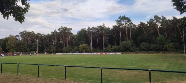 Walter-Grehl-Platz - Neustadt/Rübenberge-Mardorf