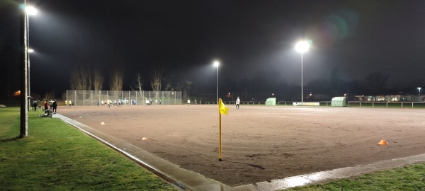 Sportanlage Kurländer Weg B-Platz - Hannover-Ledeburg