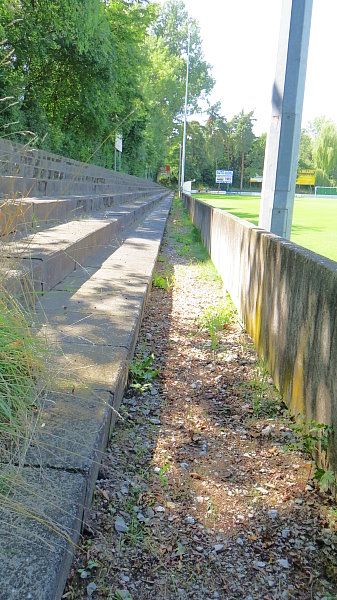 Stadion Schallershofer Straße - Erlangen-Büchenbach