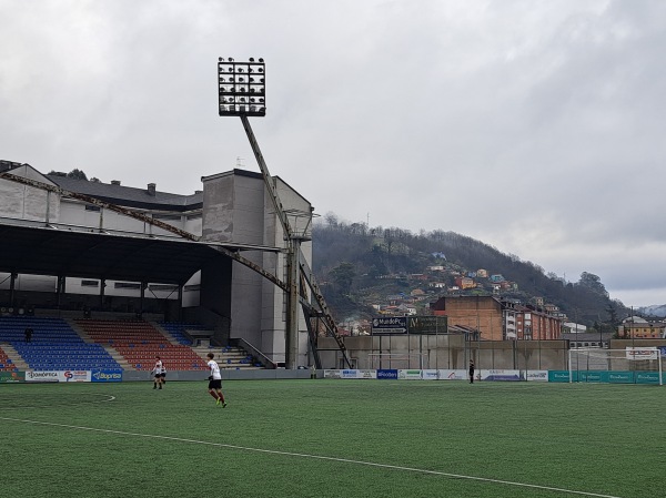 Estadio Nuevo Ganzábal - Langreo, AS