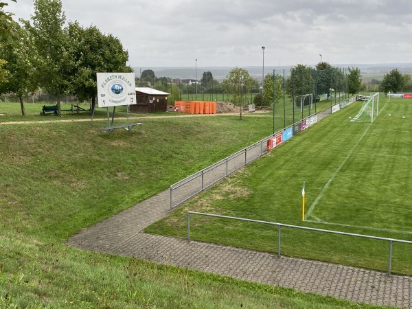 Sportgelände Am Sonnenhügel - Lonnerstadt