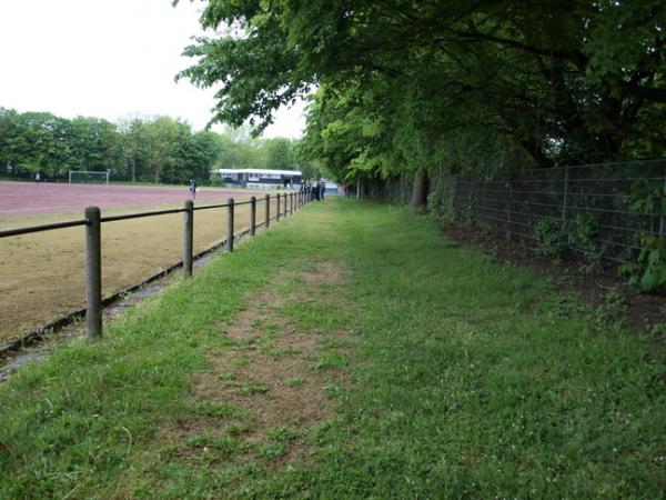 Sportplatz Büttnerstraße - Dortmund-Lanstrop