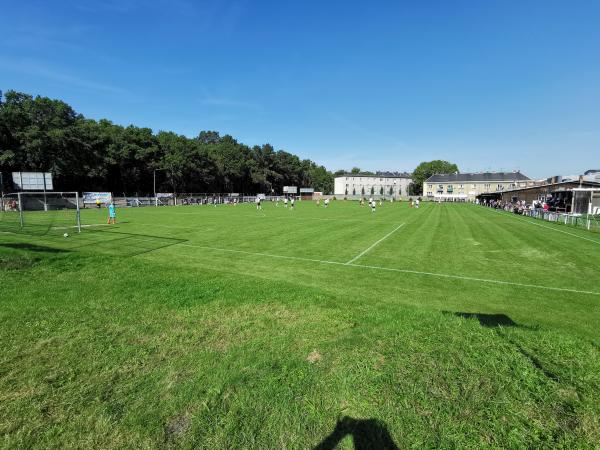 Fotbalové hřiště Slovan Ostrava - Ostrava-Mariánské Hory a Hulváky