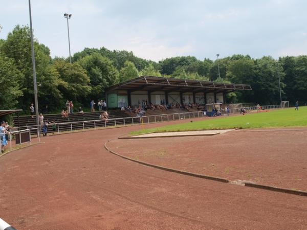 Bezirkssportanlage Roomersheide/Erbstollen - Bochum-Weitmar