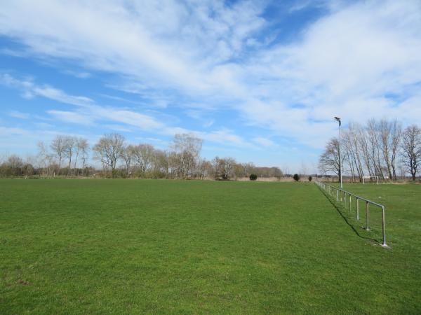 Sport- und Freizeitstätte Triangel B-Platz - Sassenburg-Triangel