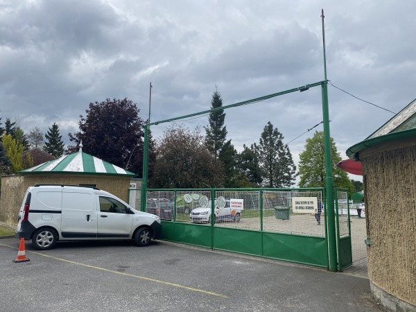 Stadion Vojtěcha Zeithamla - Hostouň u Prahy