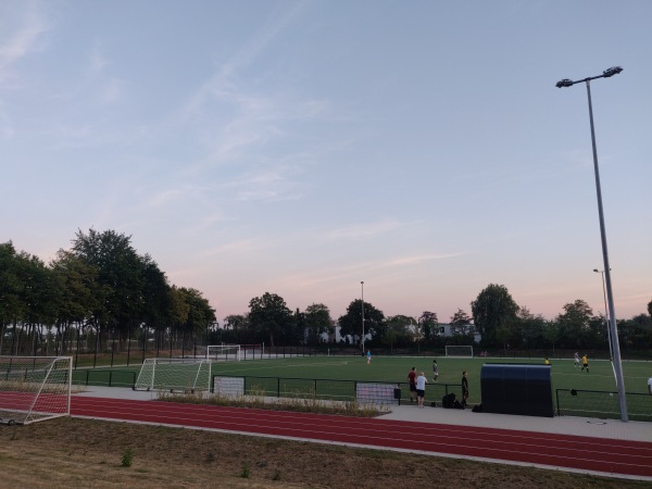 Sportplatz Martinusstraße - Köln-Esch