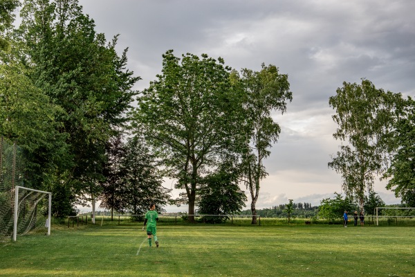 Sportplatz an der Floßmühler Höh' - Grünhainichen-Borstendorf