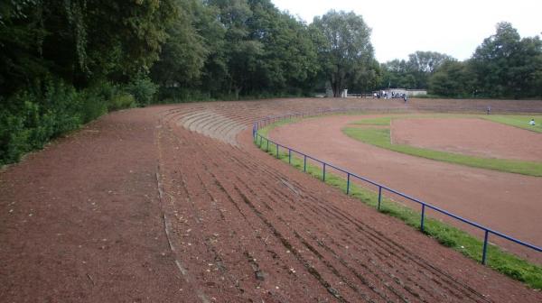 Bezirkssportanlage Oststraße - Gelsenkirchen-Erle