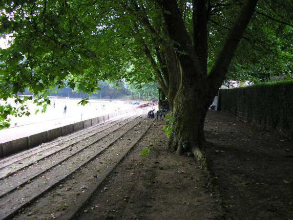 Bezirkssportanlage Werthauserstraße - Duisburg-Rheinhausen