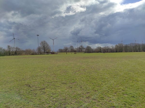 Sportanlage Lütjenwestedt B-Platz - Lütjenwestedt