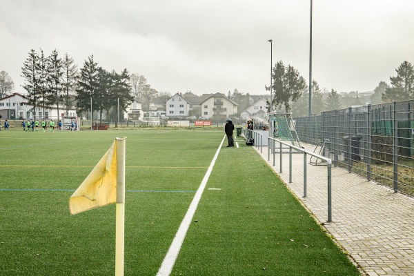 Sportfeld Pfingstweide 2 - Gießen-Klein-Linden