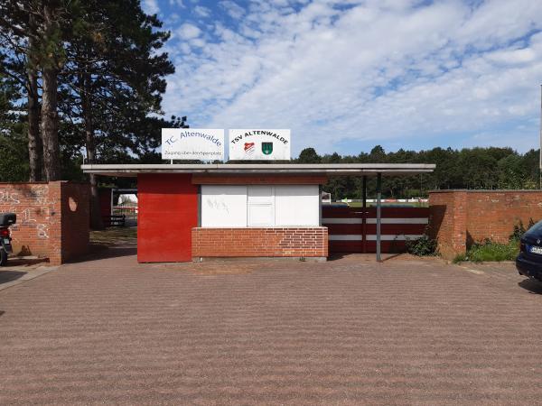 Sportplatz Geschwister-Scholl-Schule - Cuxhaven-Altenwalde