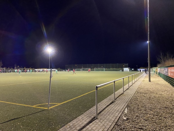 Sportanlage Friedensstraße Platz 2 - Salzatal-Lieskau