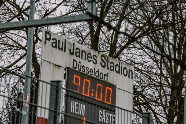 Paul-Janes-Stadion - Düsseldorf-Flingern