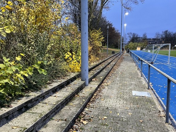 Stadion im Sportzentrum Erlenweg - Heidelberg-Rohrbach