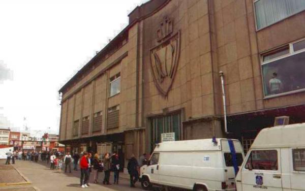 Oscar Vankesbeeck Stadion - Mechelen