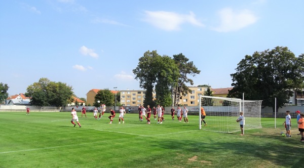 Futbalové ihrisko Tovarníky - Tovarníky