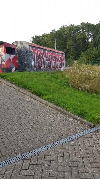 Bezirkssportanlage West - Siegen-Trupbach
