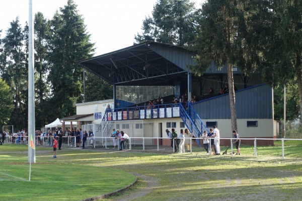 Stade Municipal de Saint-Loup-sur-Semouse - Saint-Loup-sur-Semouse