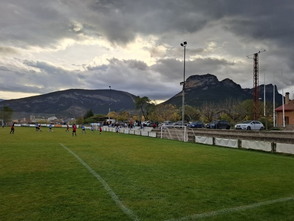 Camp de Fútbol Municipal Les Lloredes - Organyà, CT