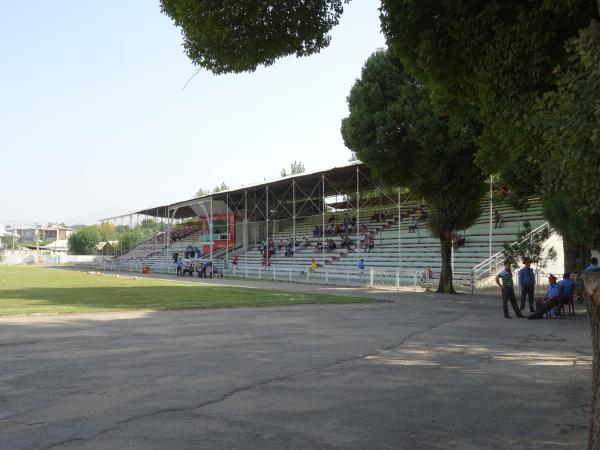 Stadion im. Safarbeka Karimova - Vahdat (Khuroson)