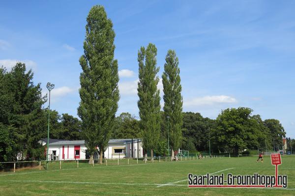 Sportplatz an der Schule - Steinhagen/Vorpommern