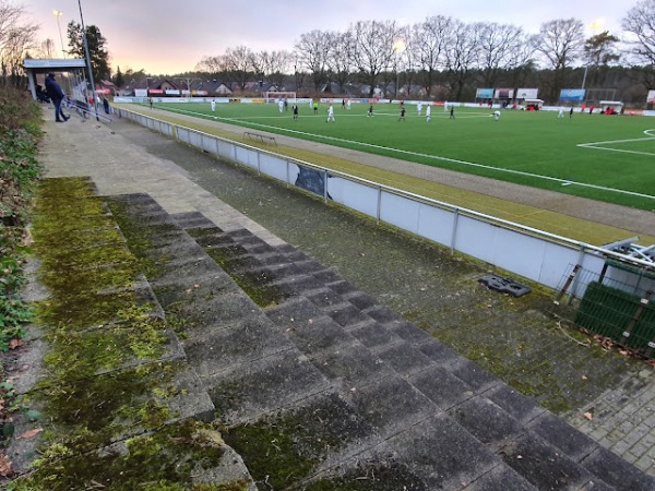 Stadtwerke Arena - Oerlinghausen-Lipperreihe