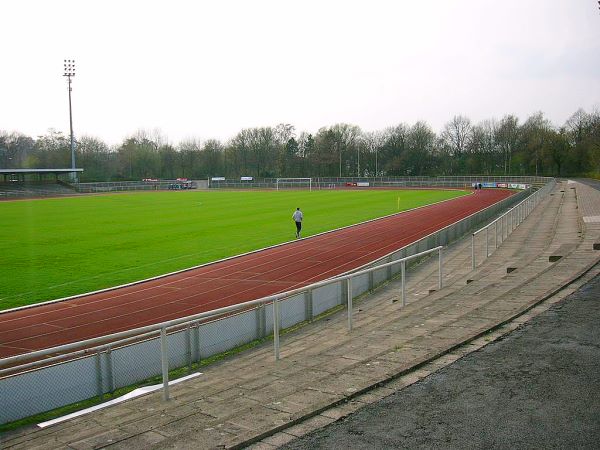 Bezirkssportanlage Stadion Rußheide - Bielefeld