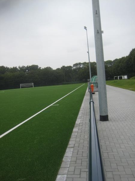 Bezirkssportanlage Reuschenberg Platz 2 - Neuss-Reuschenberg