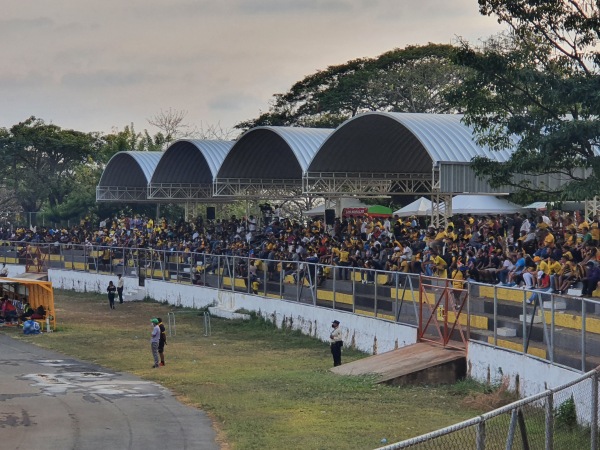 Estadio Antonio Toledo Valle - Zacatecoluca