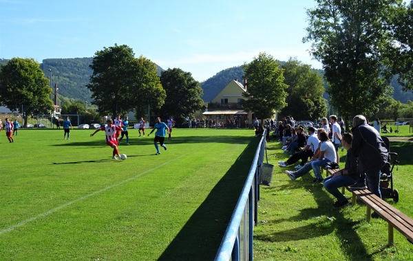 Sportplatz Schlöglmühl - Payerbach