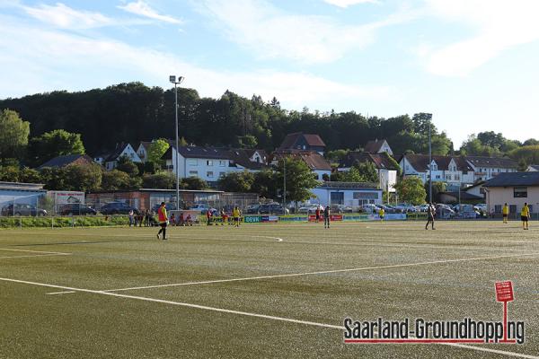 Sportplatz am Bahnhof - Contwig