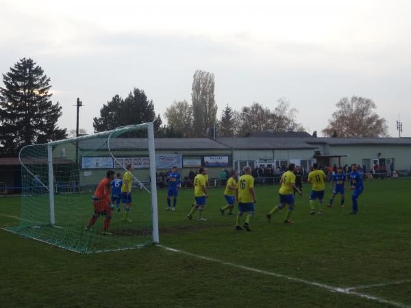 Sportplatz Gänserndorf-Süd - Gänserndorf-Süd
