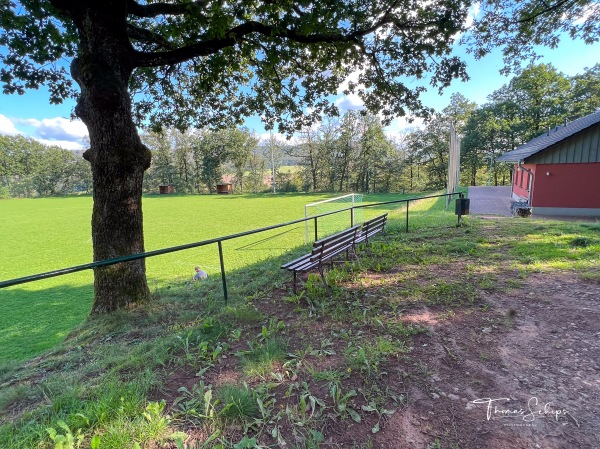 Sportplatz am Eichenberg - Bad Salzungen-Moorgrund-Etterwinden