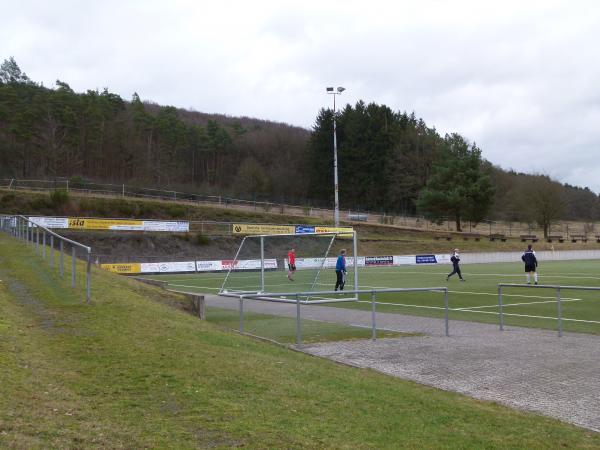 Sportplatz Martin-Luther-Straße - Lohra-Altenvers