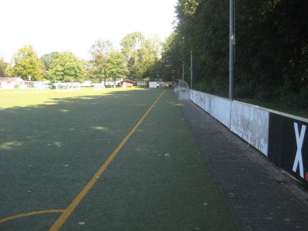 Sportplatz Tannenbergstraße - Leverkusen