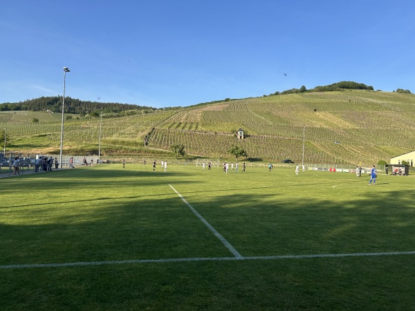Sportplatz am Bach - Veldenz