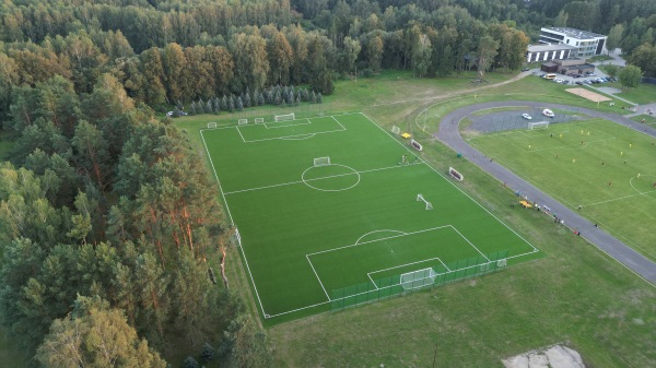 Ukmergės centrinis stadionas - 2 vieta - Ukmergė