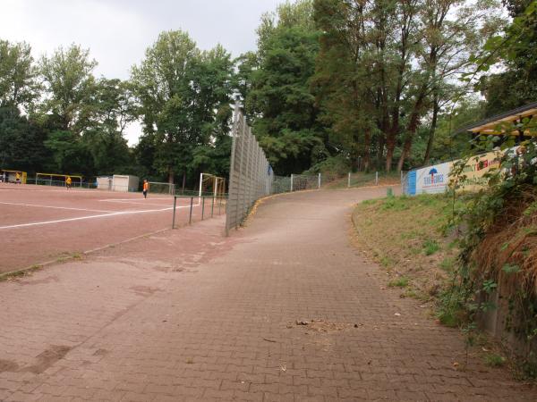 Sportplatz Weststraße - Duisburg-Beeck