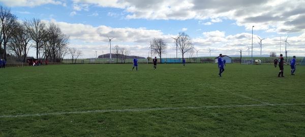 Sportstätten an der Grundschule B-Platz - Springe-Bennigsen