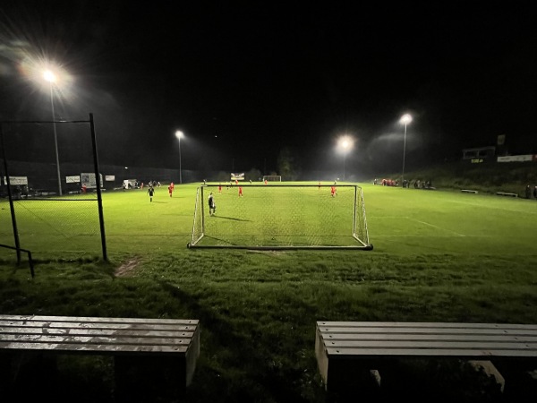 Sportplatz am Bach - Petersberg/Pfalz