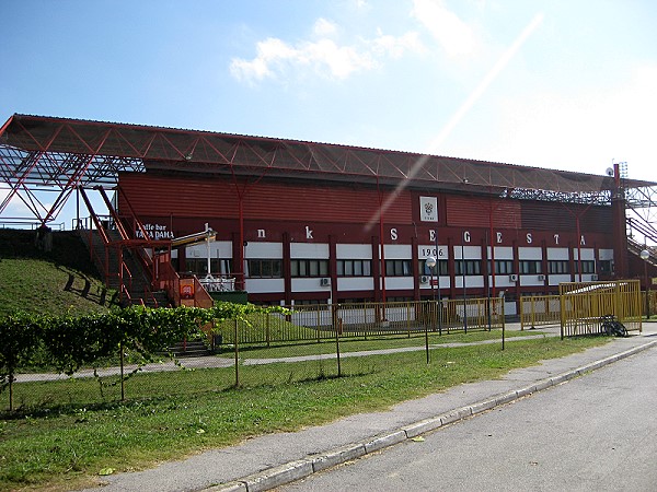Gradski Stadion  - Sisak