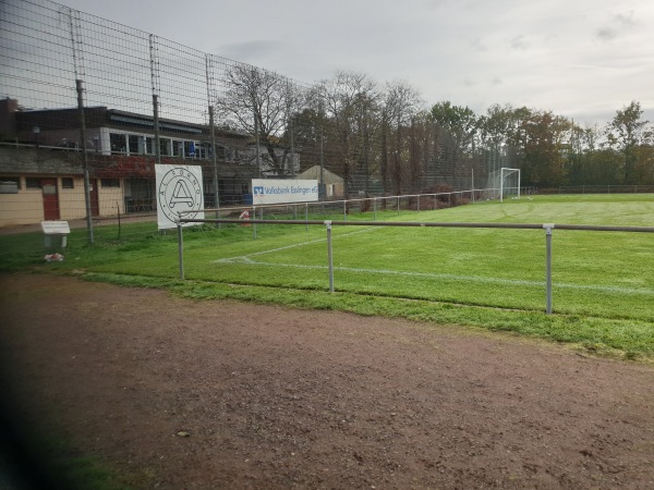 Sportanlage am Neckar - Esslingen/Neckar-Mettingen