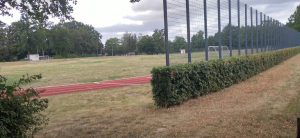 Sportplatz Herzog-von-Braunschweig-Kaserne - Minden/Westfalen