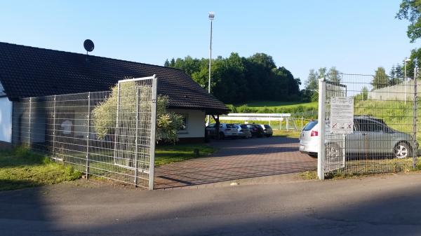 Sportplatz Zur alten Kapelle - Drolshagen-Schreibershof