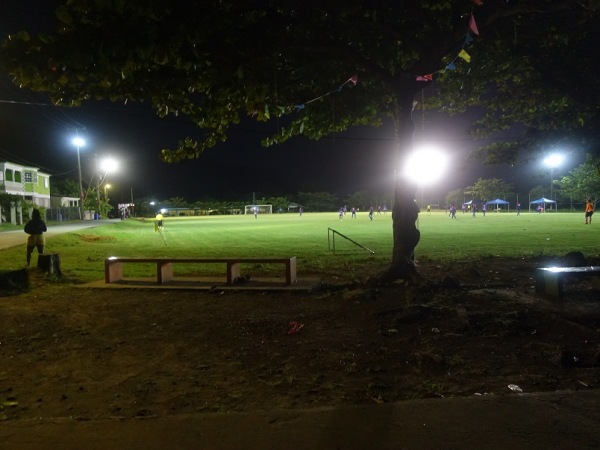 Almond Park - Dublanc