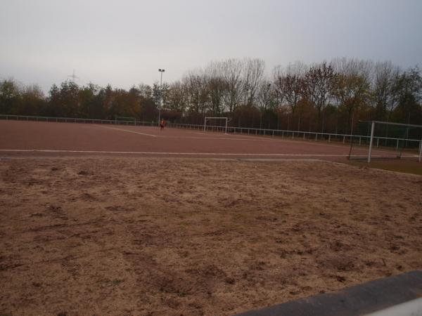 Sportplatz Am Jostenhof - Moers