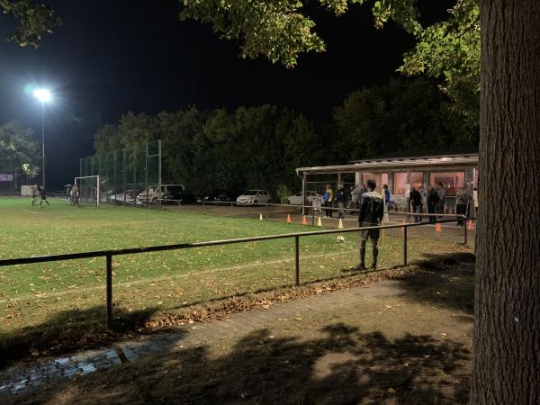 Sportplatz Schwanheim - Bensheim-Schwanheim