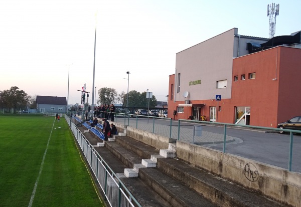 Stadion NK Slavonac - Nova Kapela